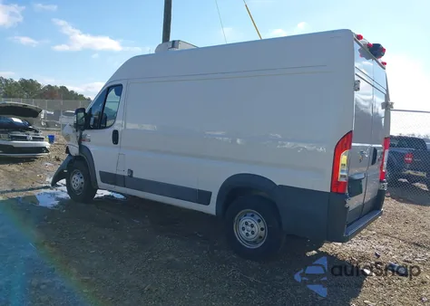 2017 Ram Promaster 2500 High Roof 136 Wb z USA, uszkodzony, nr VIN 3C6TRVCG7HE517654